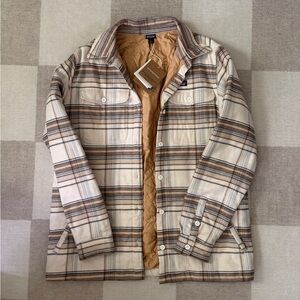 Patagonia insulated shirt jacket women’s large